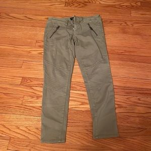 AE cargo pants